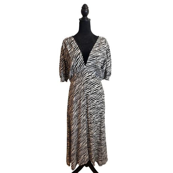 Faithfull The Brand NWT Marie Louise Animal Zebra Print Midi Puff Sleeve Dress - Picture 4 of 12